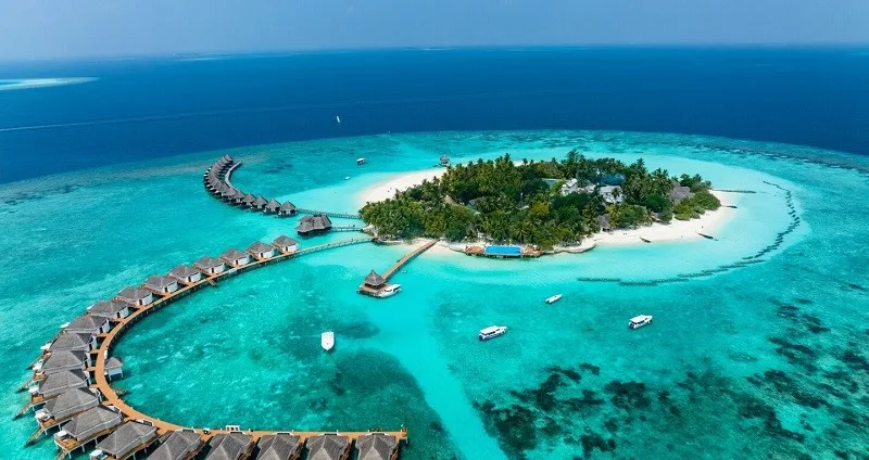 Top 10 bãi biển đẹp nhất thế giới khiến du khách mê mẩn